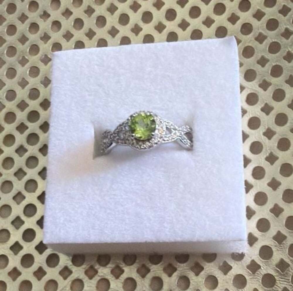 Size 7- RYZE Sterling Silver Peridot and Cubic Zirconia Infinity Band Ring